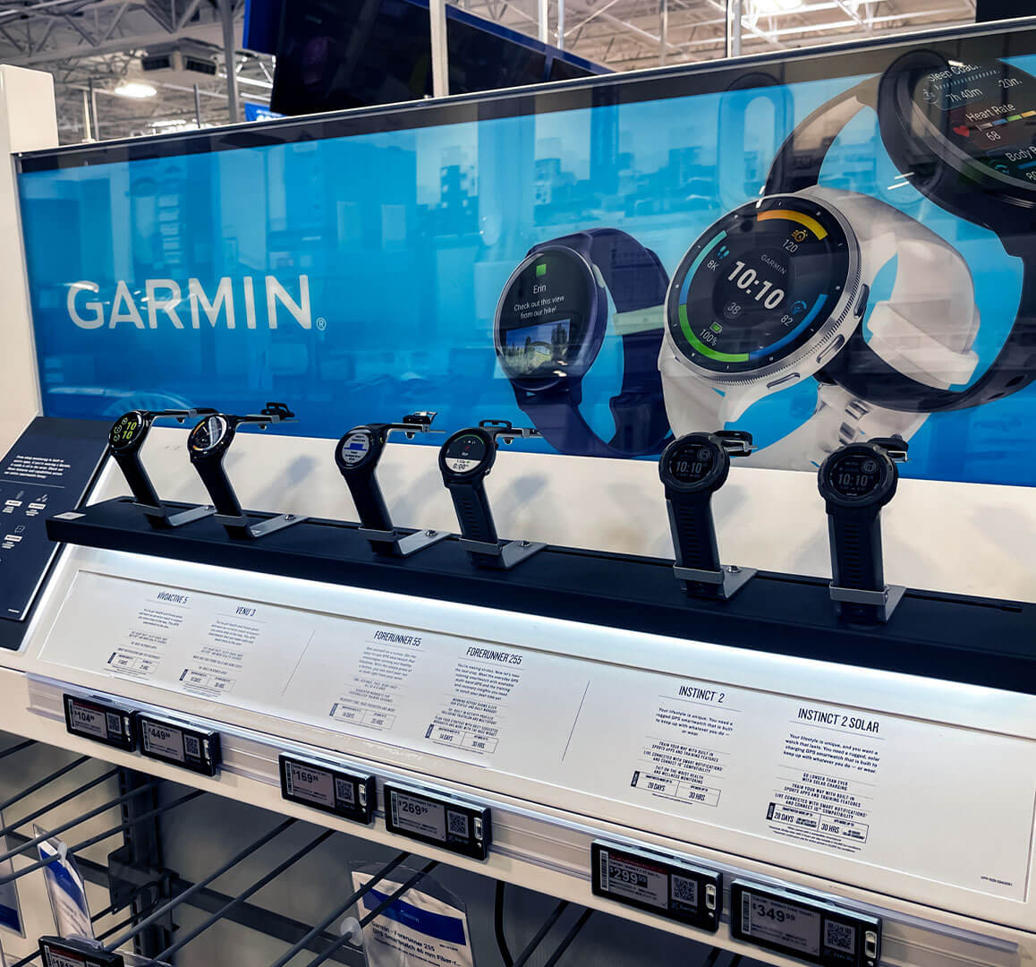 Retail gondola display